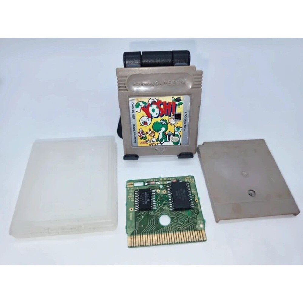 Yoshi Nintendo Game Boy 1992 Authentic Cartridge Dust Cover Tested